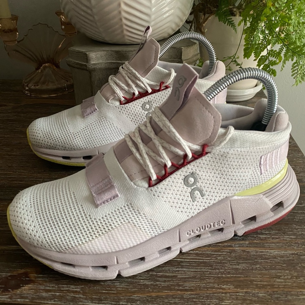 On Cloud Cloudnova Running Athletic Sneakers Shoe… - image 2
